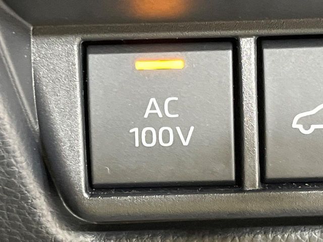 TOYOTA PRIUS 4WD 2025 Image 31