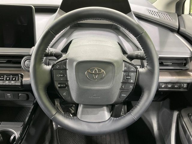 TOYOTA PRIUS 4WD 2025 Image 31