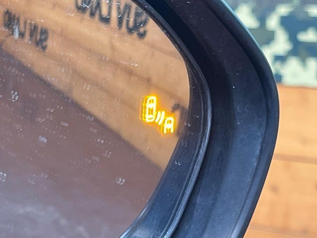 TOYOTA C-HR 2017 Image 31