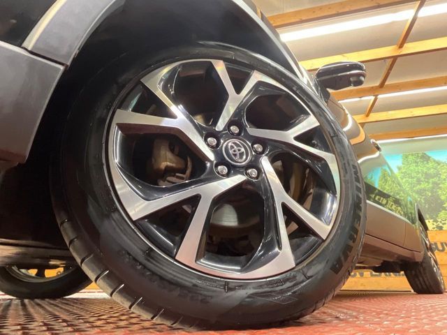 TOYOTA C-HR 2017 Image 31