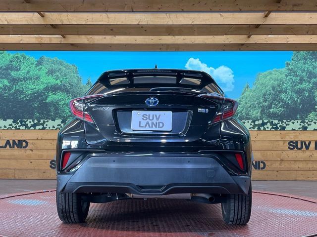 TOYOTA C-HR 2017 Image 31