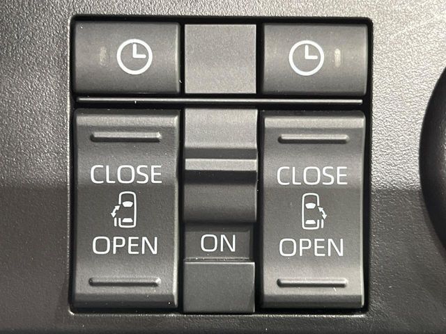 TOYOTA ROOMY 4WD 2024 Image 31