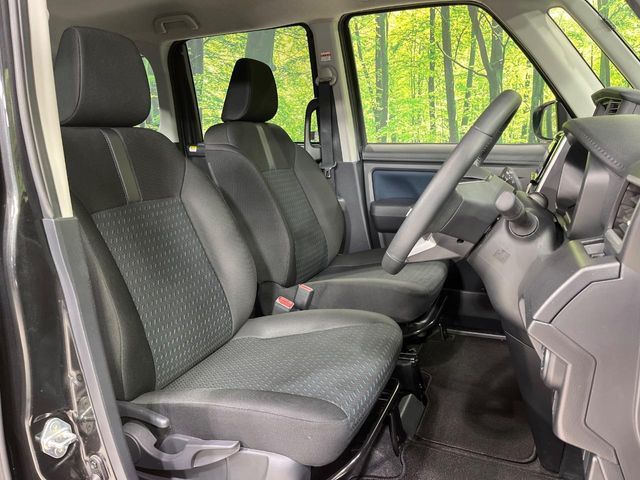 TOYOTA ROOMY 4WD 2024 Image 31