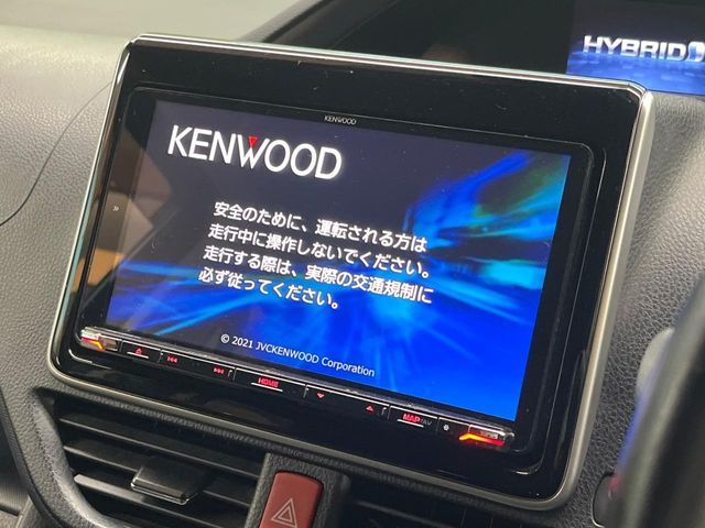 TOYOTA VOXY HYBRID 2016 Image 31