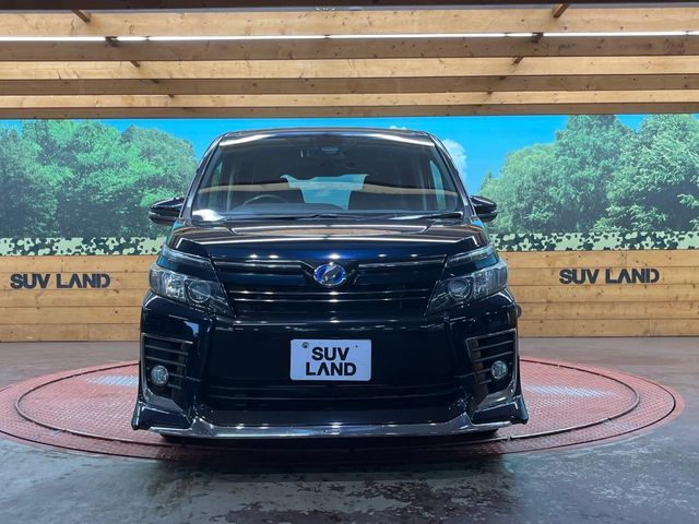 TOYOTA VOXY HYBRID 2016 Image 31