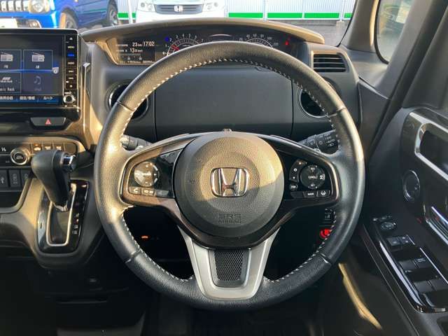 HONDA N BOX CUSTOM 2018 Image 31