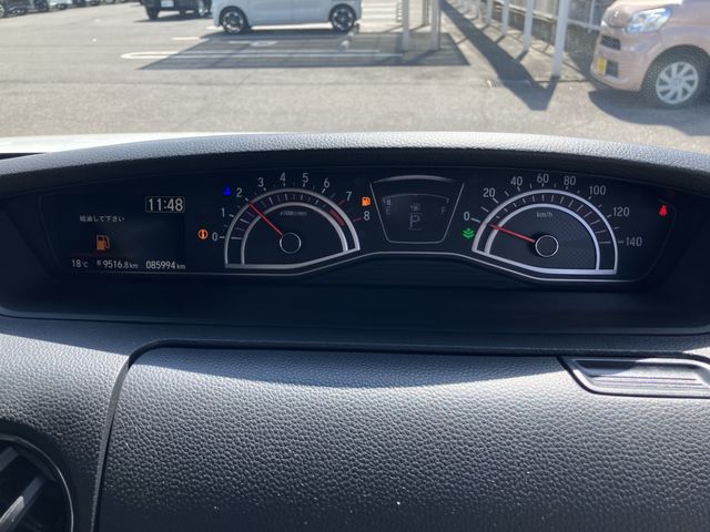 HONDA N BOX CUSTOM 2018 Image 31