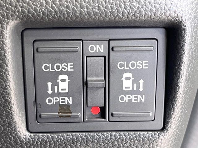 HONDA N BOX CUSTOM 2021 Image 31