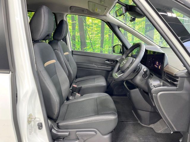 NISSAN SERENA  WG 2025 Image 31