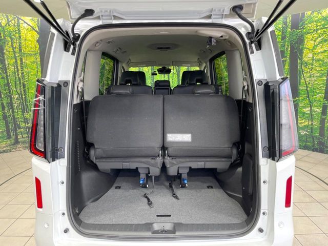 NISSAN SERENA  WG 2025 Image 31