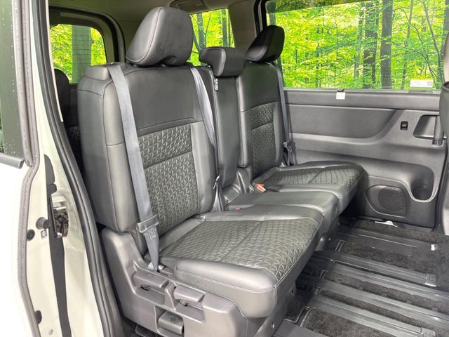 NISSAN SERENA  WG 2023 Image 31