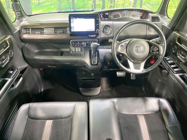 HONDA N BOX CUSTOM 2020 Image 31