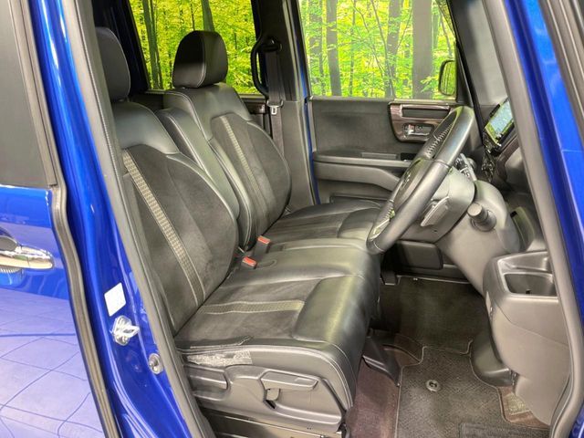 HONDA N BOX CUSTOM 2020 Image 31