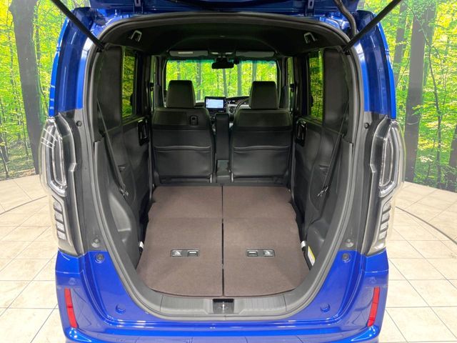 HONDA N BOX CUSTOM 2020 Image 31