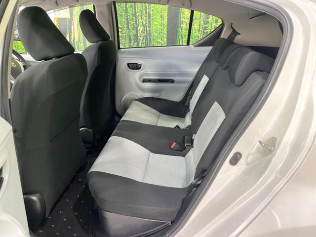 TOYOTA AQUA 2012 Image 31