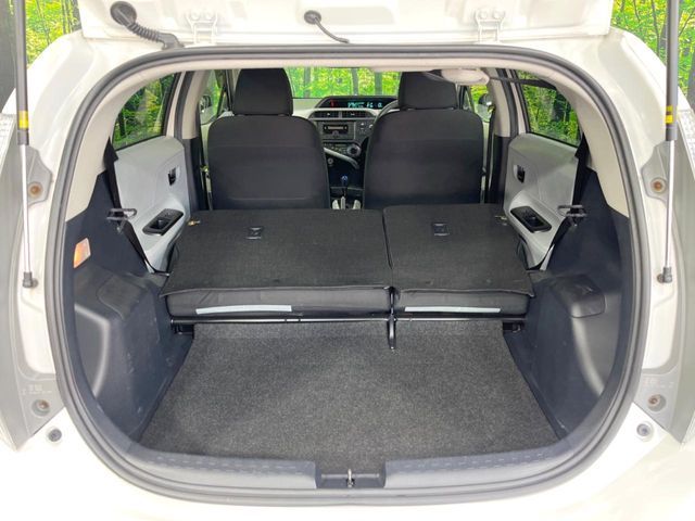 TOYOTA AQUA 2012 Image 31