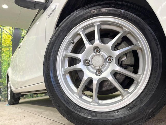 TOYOTA AQUA 2012 Image 31