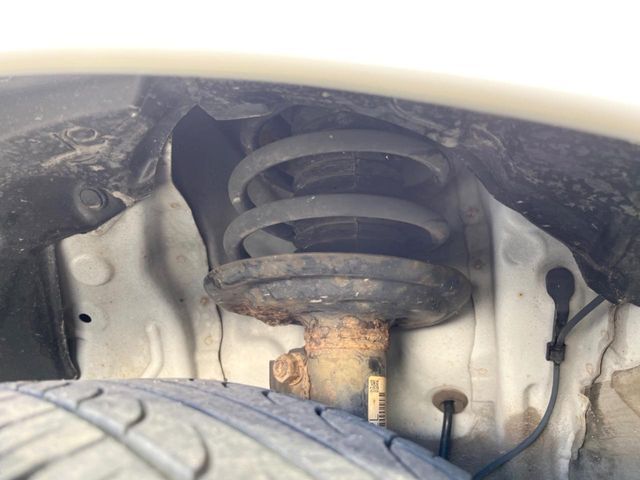 TOYOTA AQUA 2012 Image 31