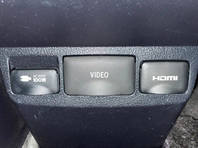 TOYOTA VELLFIRE 2015 Image 31