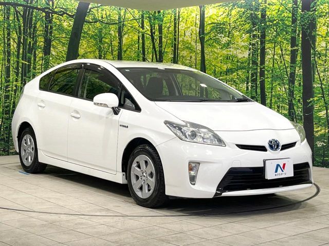 TOYOTA PRIUS 2012 Image 31