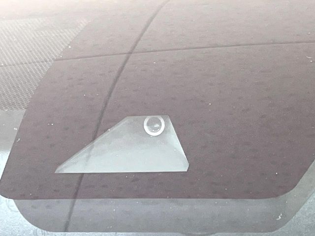 TOYOTA C-HR 2017 Image 31