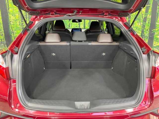 TOYOTA C-HR 2017 Image 31