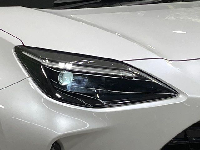 TOYOTA YARIS CROSS HYBRID 2025 Image 31