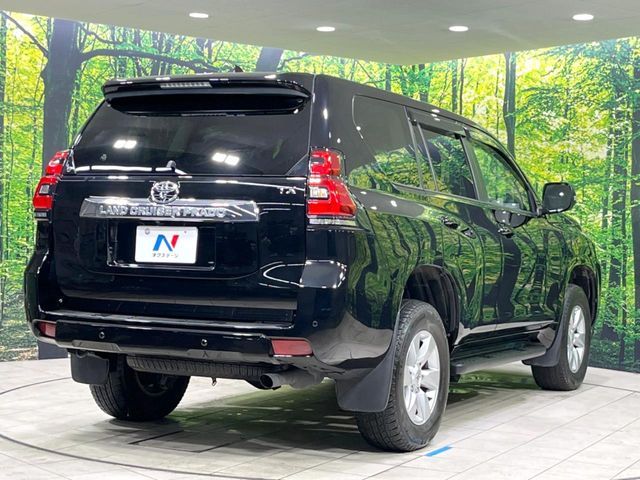 TOYOTA LANDCRUISER PRADO 2023 Image 31
