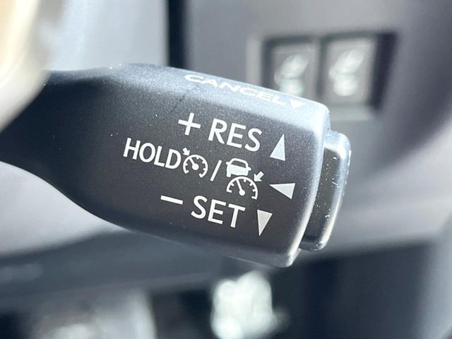 TOYOTA LEXUS NX300 2018 Image 31