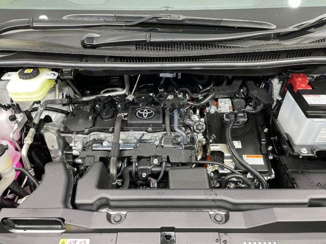 TOYOTA VOXY HYBRID 2026 Image 31