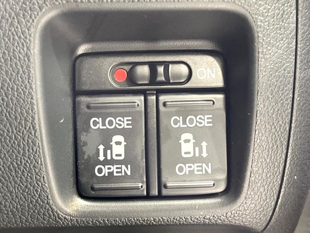 HONDA N BOX 2013 Image 31