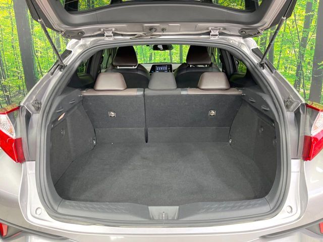 TOYOTA C-HR 2017 Image 31