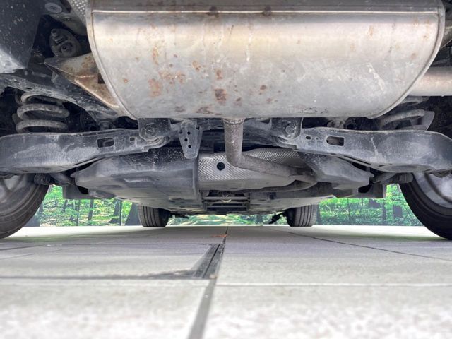 TOYOTA C-HR 2017 Image 31