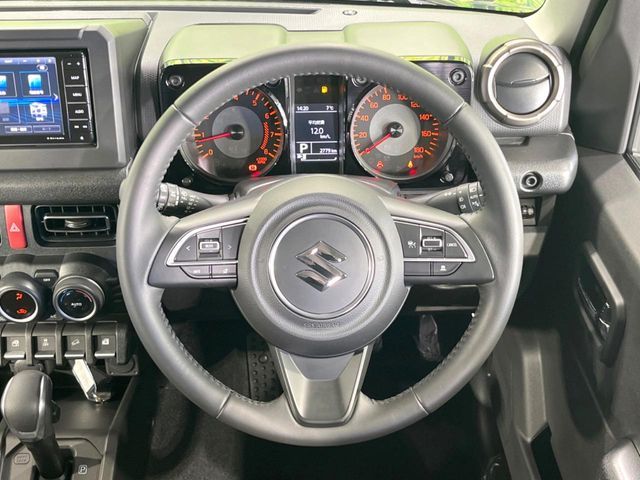 SUZUKI JIMNY NOMADE 2025 Image 31