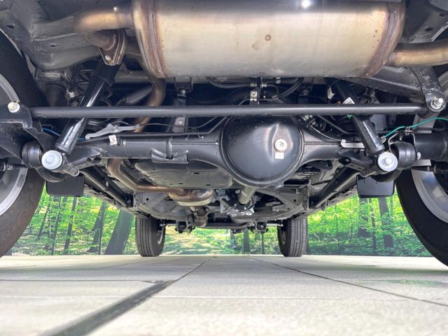 SUZUKI JIMNY NOMADE 2025 Image 31