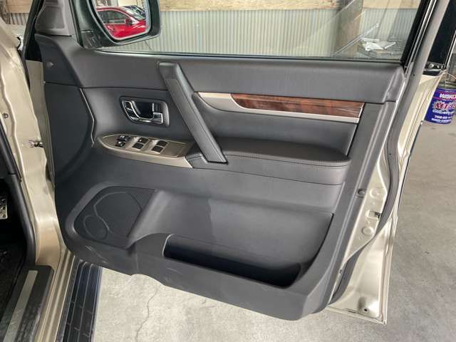 MITSUBISHI PAJERO WAGON 2014 Image 31