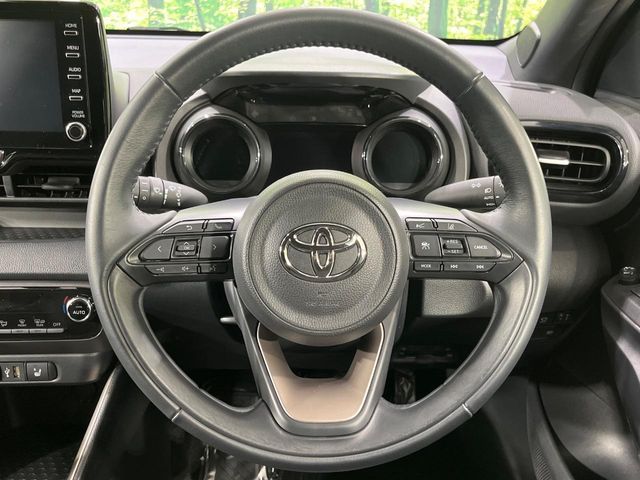 TOYOTA YARIS HYBRID 2021 Image 31