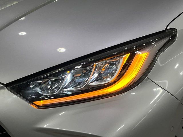 TOYOTA YARIS HYBRID 2021 Image 31