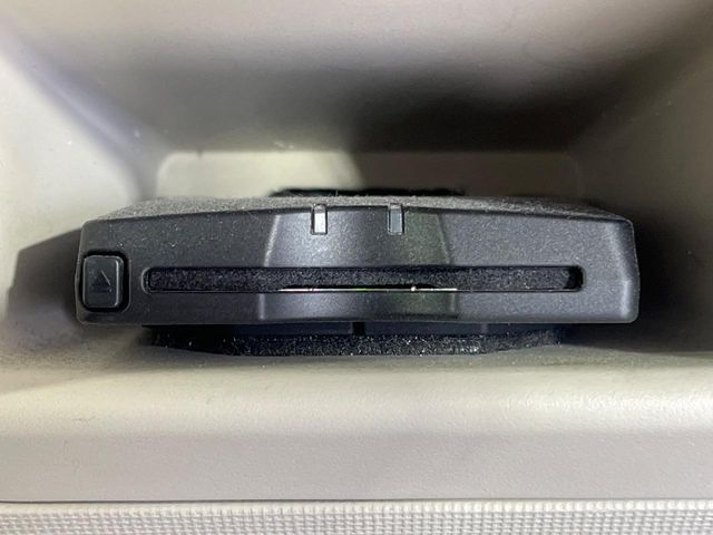 TOYOTA PORTE 2012 Image 31