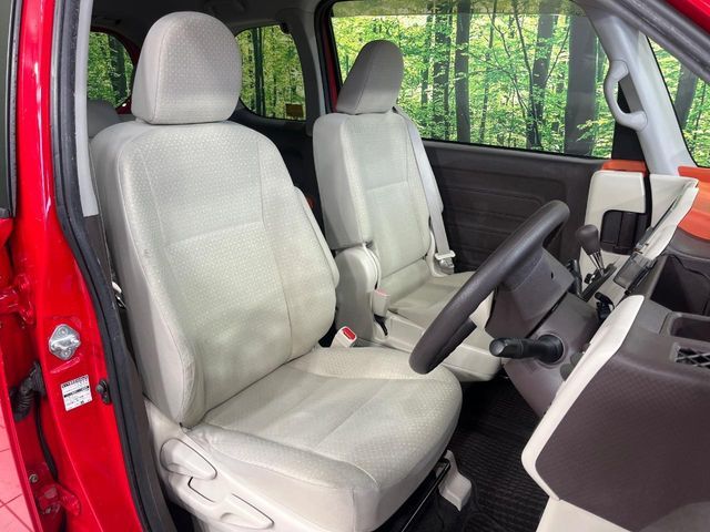 TOYOTA PORTE 2012 Image 31