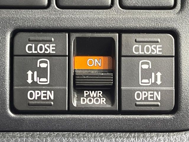 TOYOTA ESQUIRE 4WD 2016 Image 31