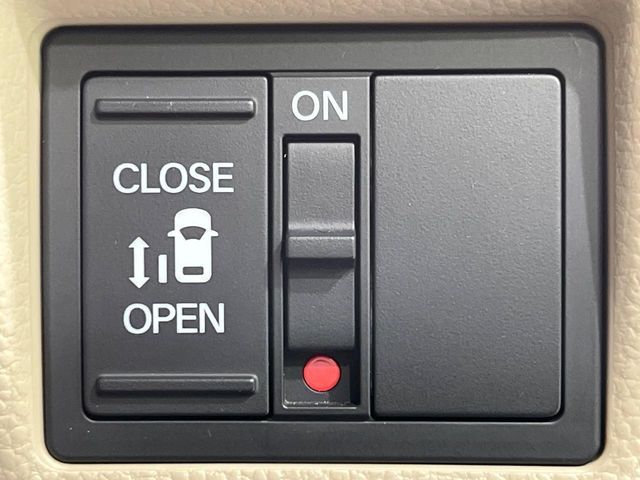 HONDA N BOX 4WD 2019 Image 31