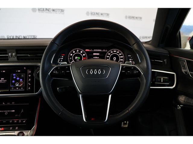 AUDI RS6 AVANT 2022 Image 31