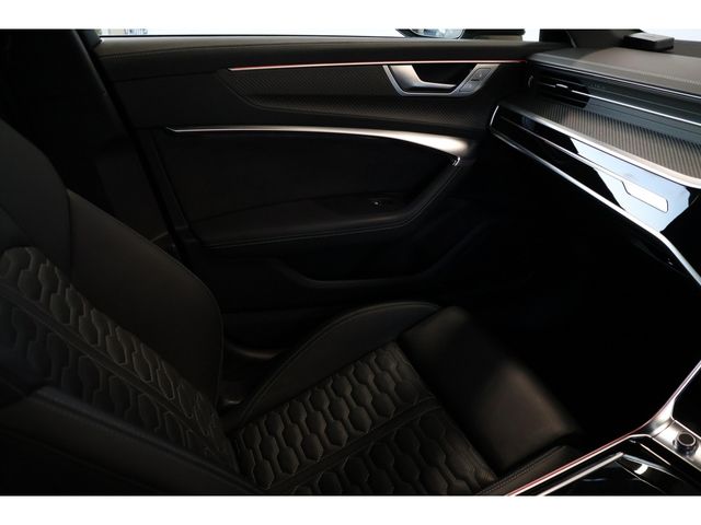 AUDI RS6 AVANT 2022 Image 31