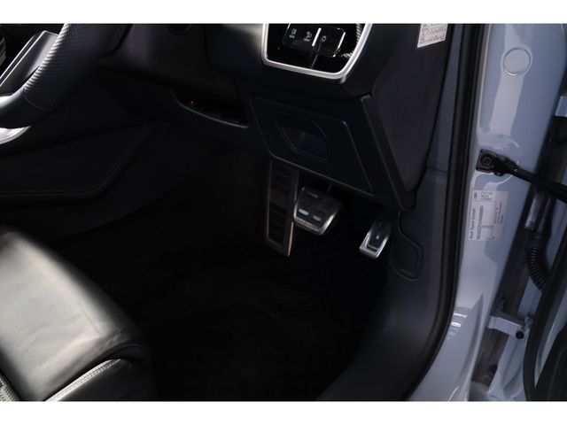 AUDI RS6 AVANT 2022 Image 31