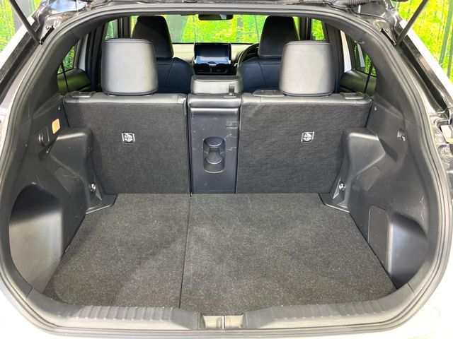 TOYOTA YARIS CROSS HYBRID 2025 Image 31