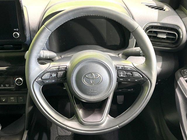 TOYOTA YARIS CROSS HYBRID 2025 Image 31