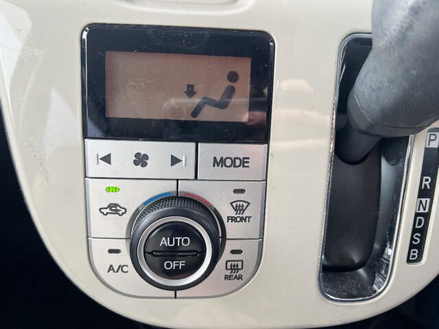 DAIHATSU MOVE CANBUS 4WD 2017 Image 31