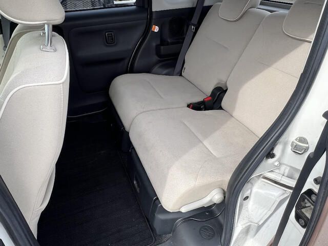 DAIHATSU MOVE CANBUS 4WD 2017 Image 31