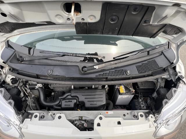 DAIHATSU MOVE CANBUS 4WD 2017 Image 31